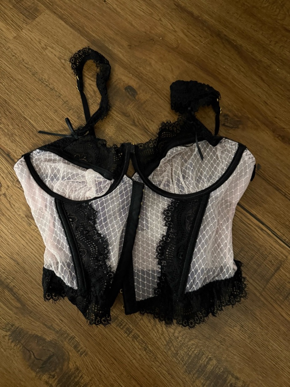 Dreamgirl Black & White Fishnet Bandeau Chemise